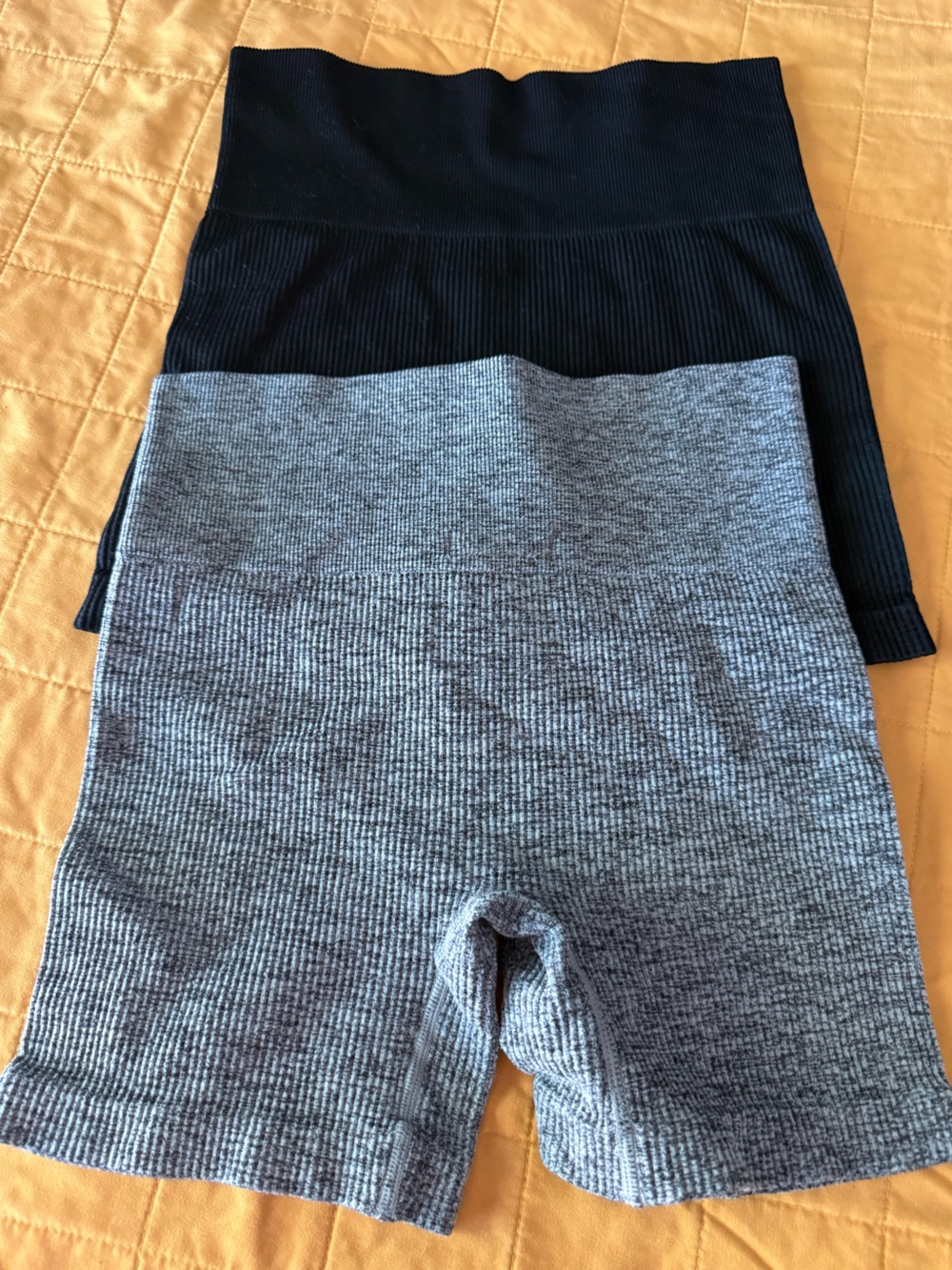Colsie Men's Gray Ribbed Turtleneck Sweater